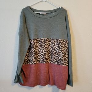 Crewneck Top
